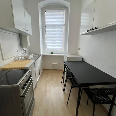 Berlin Flat W 3 Separate N0 * Zeitz